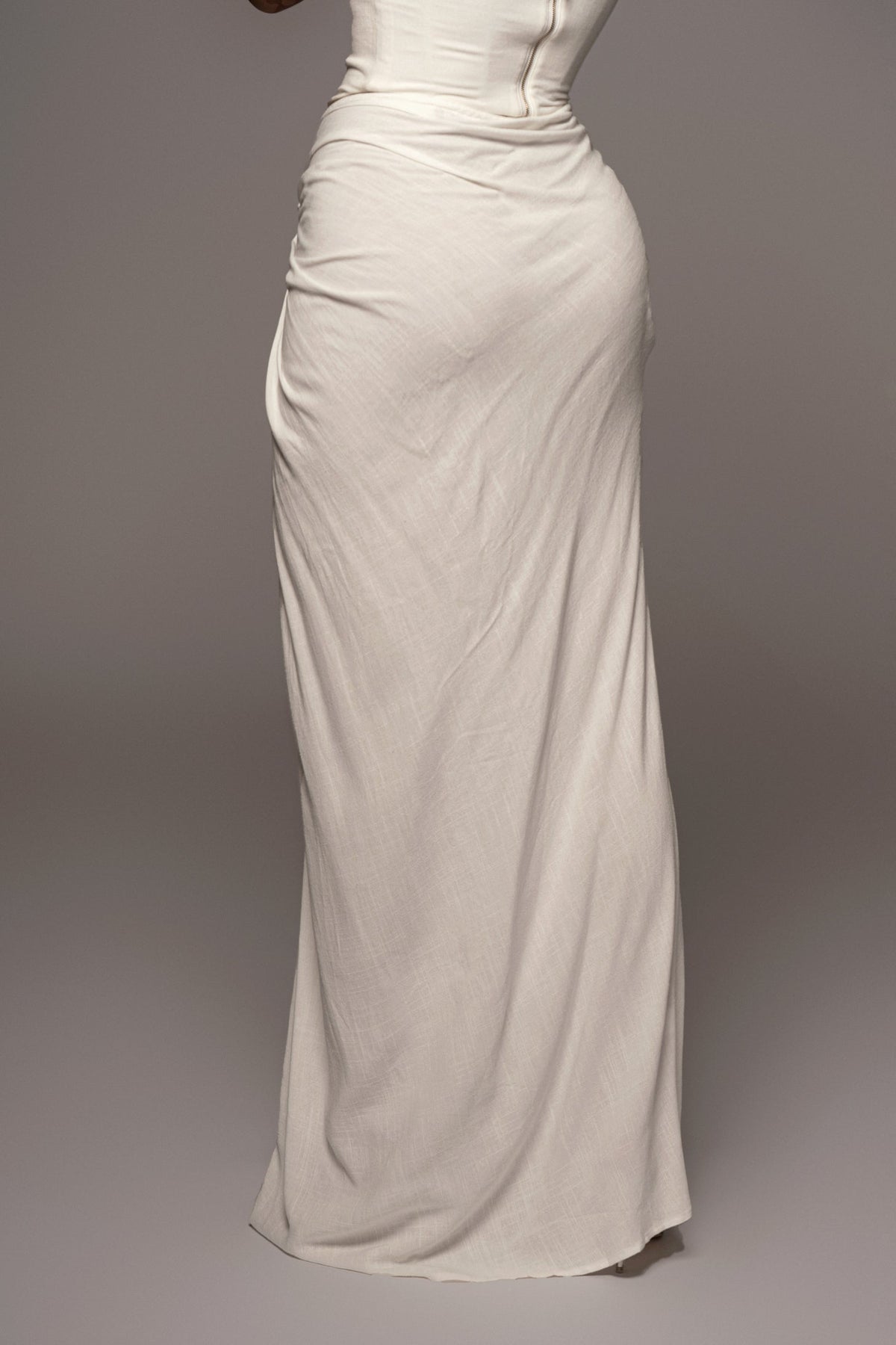 White Noelia Linen Slit Skirt