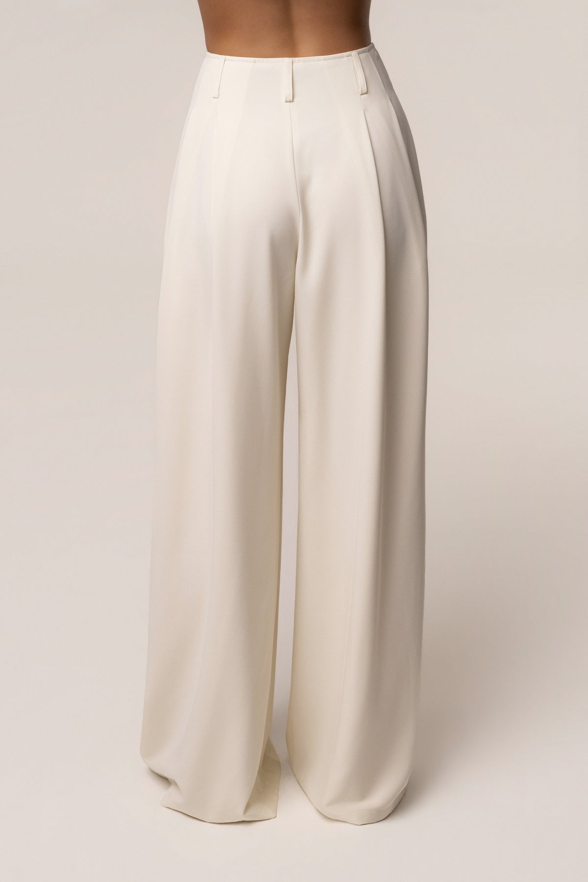 Cream Estate Pleated Trouser