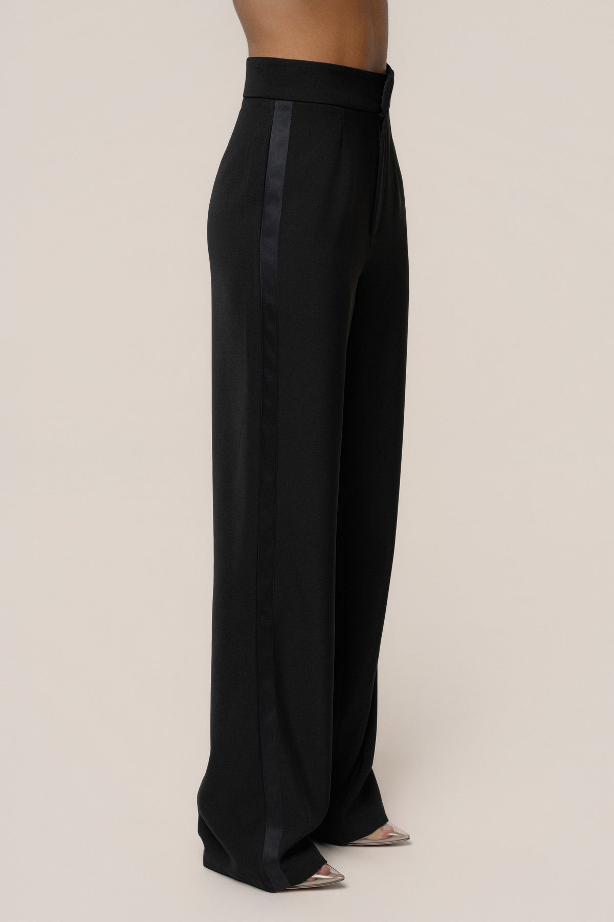 Black Suite Life Woven Pant