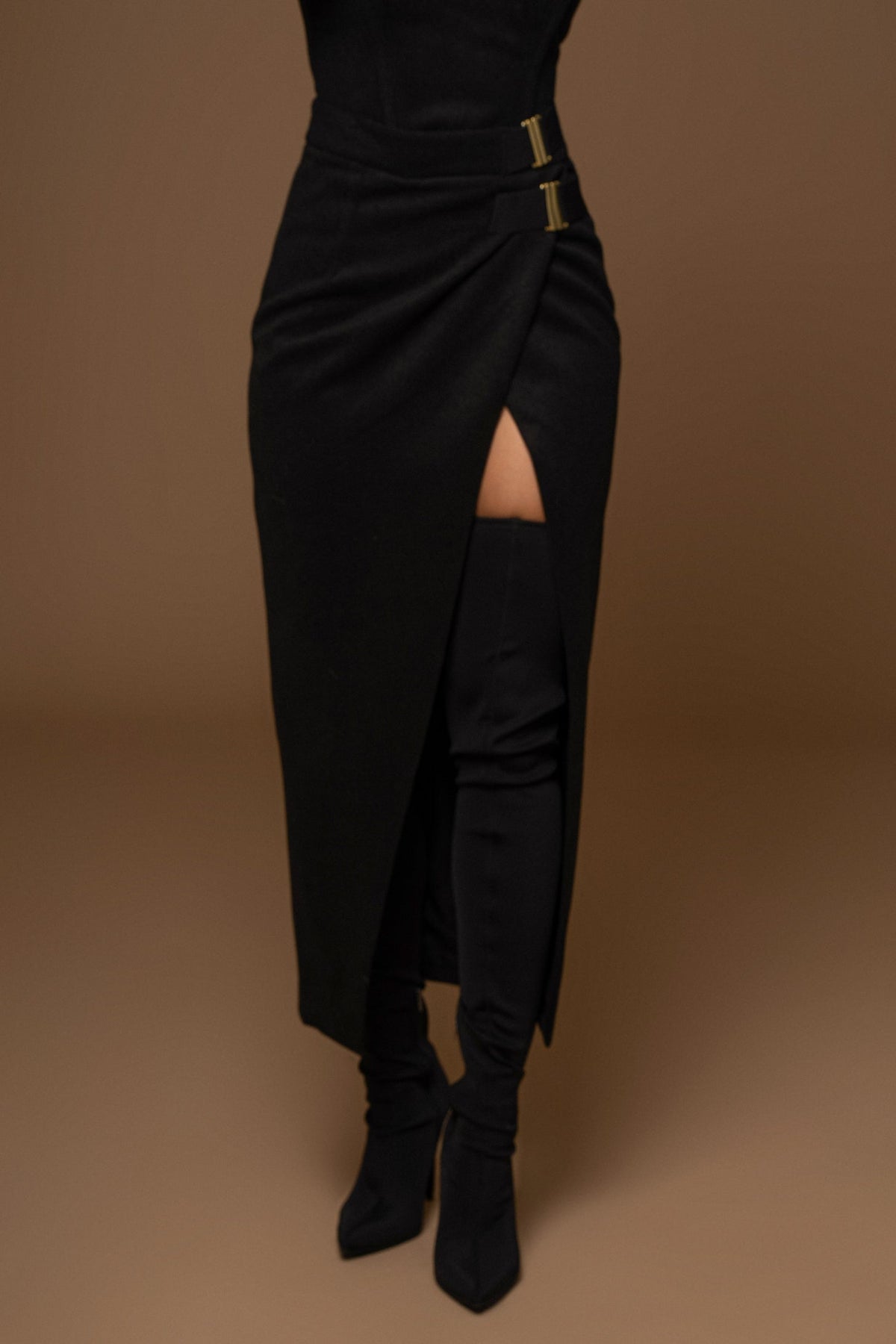 Black Gisele Slit Skirt