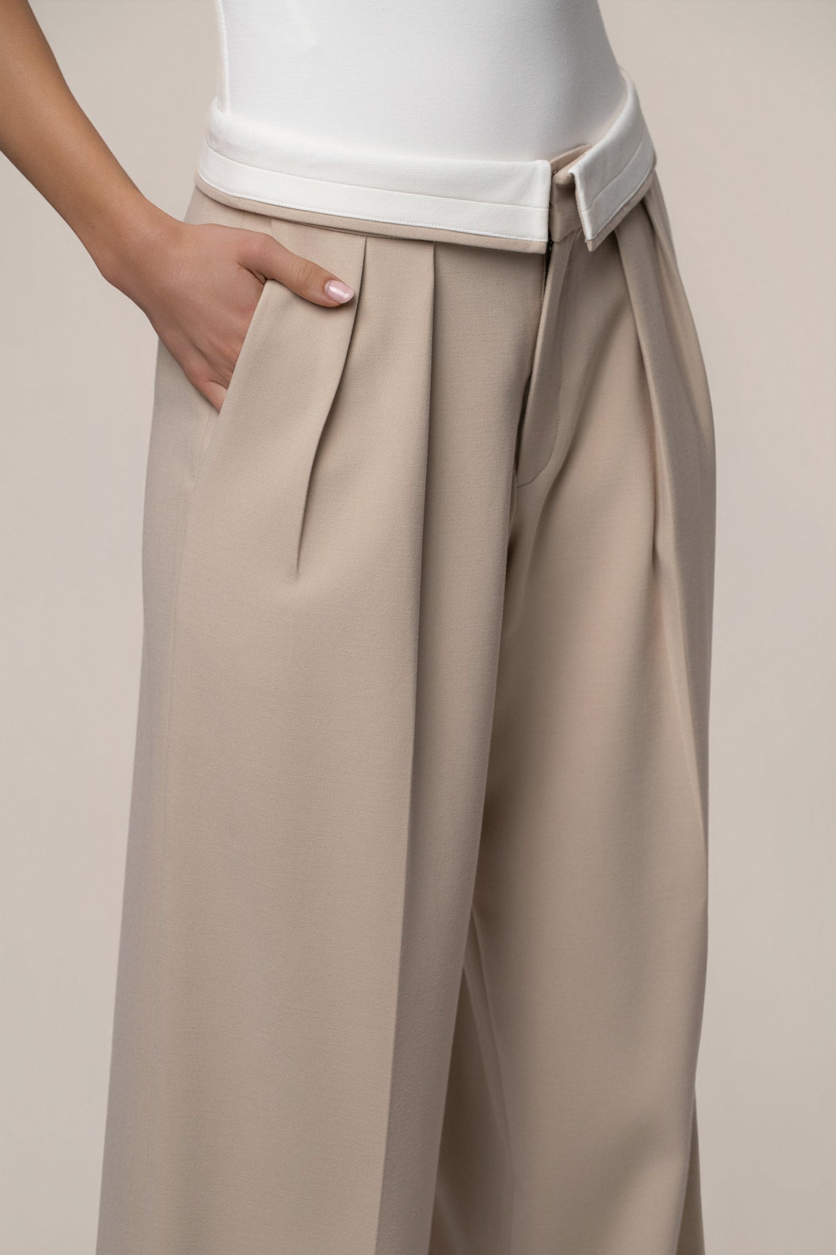 Beige/Ivory Command Pleat Trouser