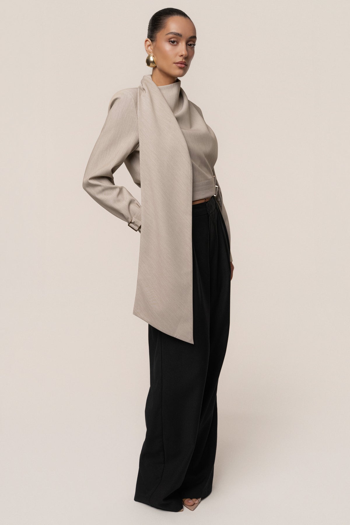 Stone Aligned Scarf Top
