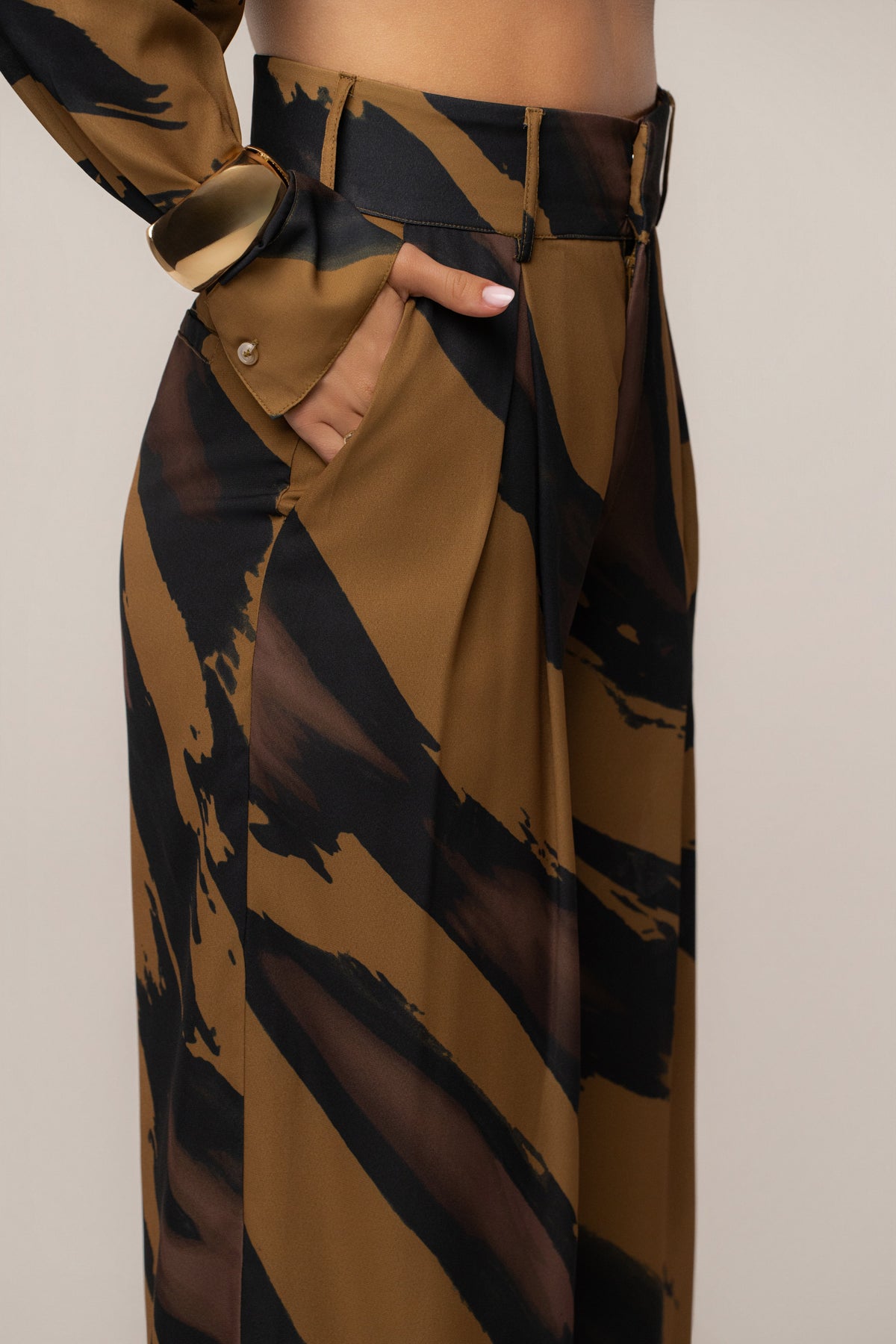 Gold Dusk Soft Pleated Trouser