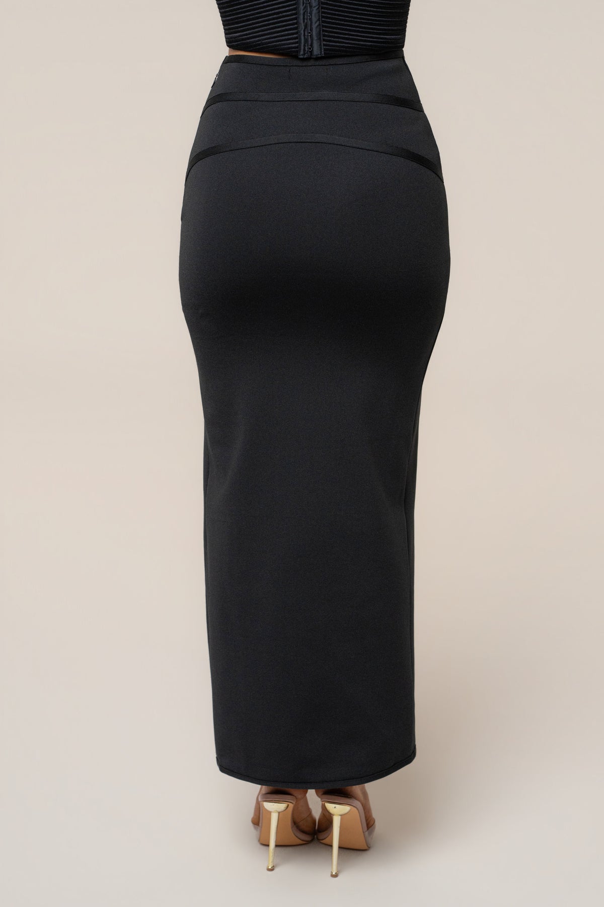 Black Essential Form Maxi Skirt