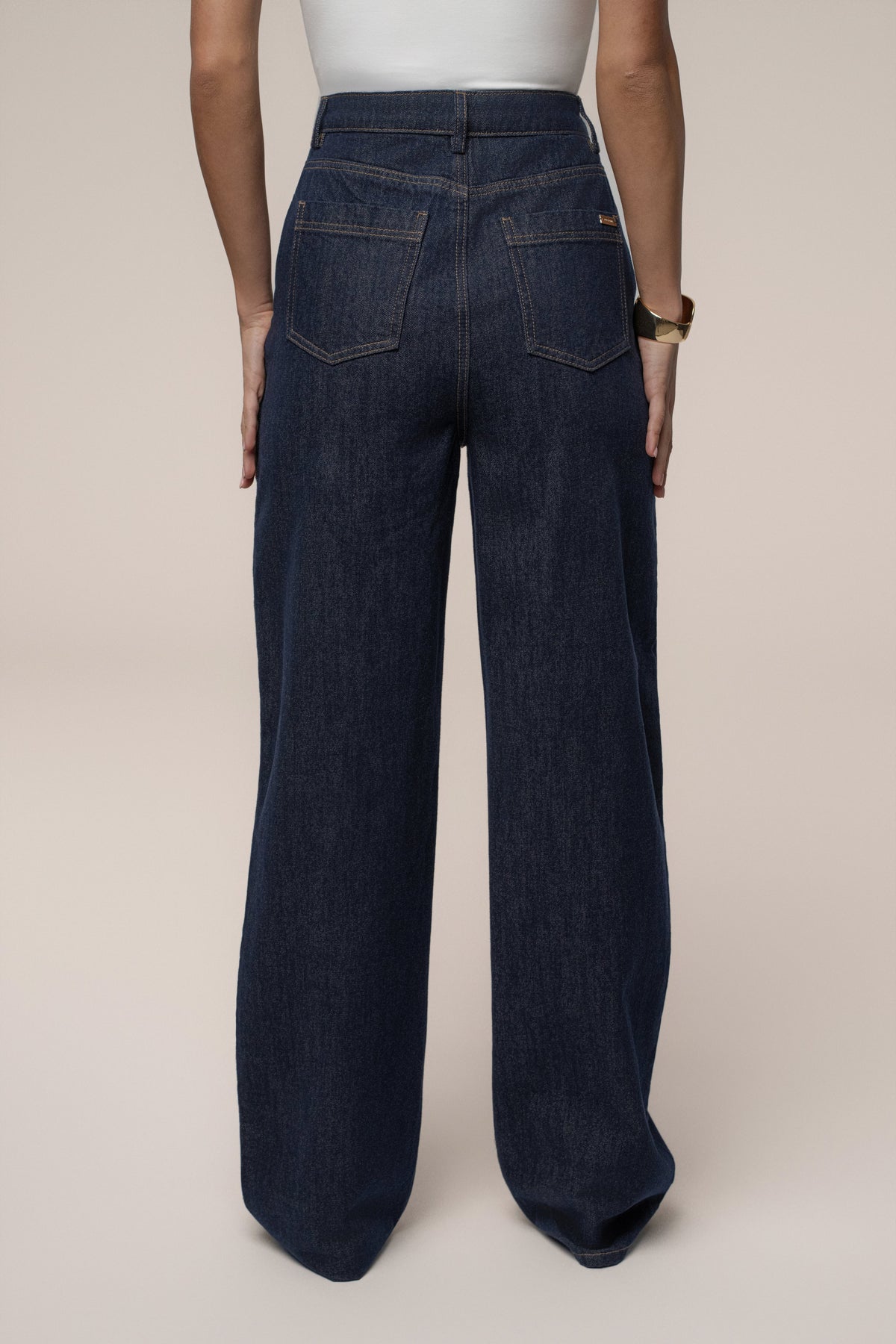 Dark Denim Signature Jean